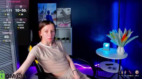 michele_mack online show from February 2025 09:11:01 AM