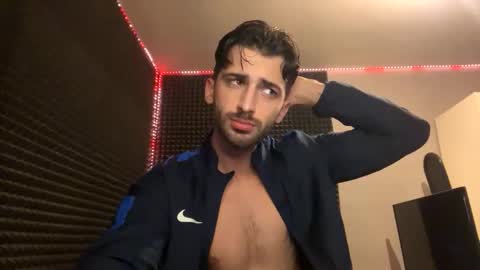 michelemagnetico online show from December 2025 10:47:02 PM