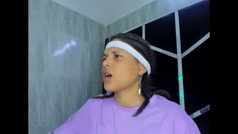 michell_rs online show from February 2025 01:05:01 AM