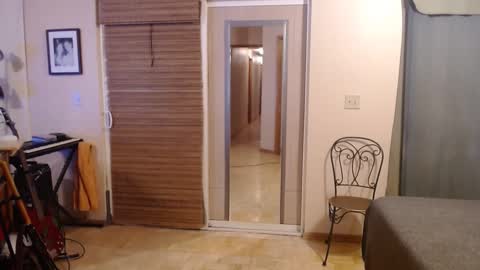 Michelle online show from January 2025 11:08:02 AM