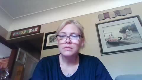 Snapshot of michelle22b chatting on June 2026 06:20:02 PM Michelle22 3 online show from June 2026 06:20:02 PM