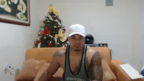 Snapshot of michelle_allen0104 chatting on December 2024 09:06:02 AM michelle_allen0104 online show from December 2024 09:06:02 AM