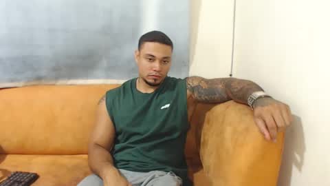 michelle_allen0104 online show from February 2025 02:42:02 AM