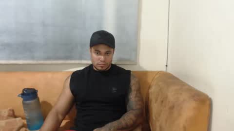 michelle_allen0104 online show from September 2025 05:08:01 AM