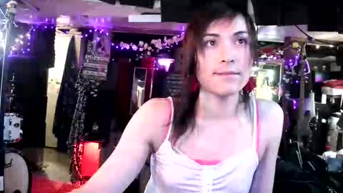 michelle_flowers online show from November 2025 03:17:01 AM