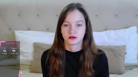 Snapshot of michelle_roux chatting on September 2025 11:25:01 AM Michelle online show from September 2025 11:25:01 AM