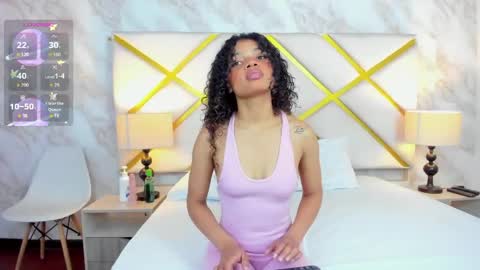 michellebronx online show from May 2026 11:40:01 AM