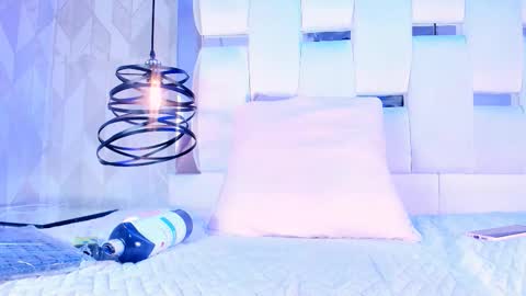 Snapshot of michellespencer1 chatting on February 2026 10:39:01 PM Michelle online show from February 2026 10:39:01 PM