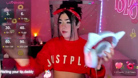   online show from April 2026 04:30:01 AM