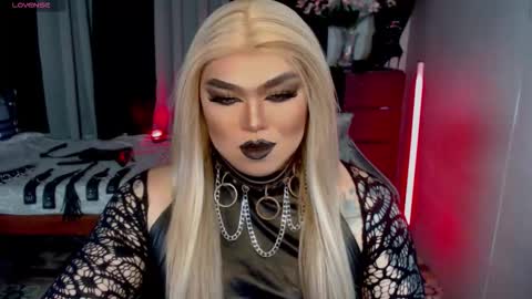 Snapshot of michellevixen921 chatting on September 2025 05:07:01 AM Michelle online show from September 2025 05:07:01 AM