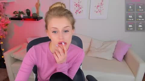 Micky online show from April 2026 04:27:01 PM