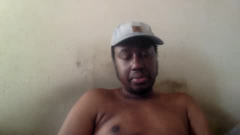 Snapshot of mickkzzx chatting on March 2025 03:16:02 PM mickkzzx online show from March 2025 03:16:02 PM