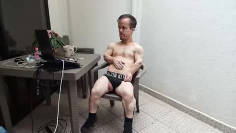 Snapshot of midgettripod1 chatting on April 2026 07:22:02 PM Aaron online show from April 2026 07:22:02 PM