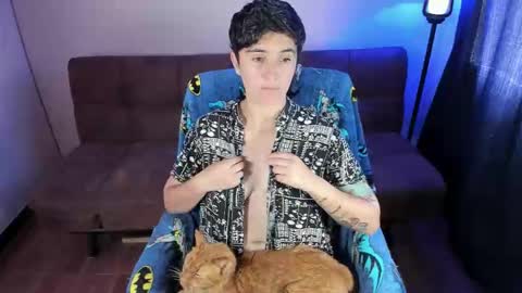 Blue online show from October 2025 03:25:01 PM