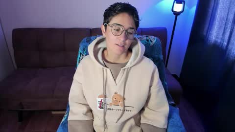 Snapshot of midnight07_ chatting on January 2026 03:28:01 PM Blue online show from January 2026 03:28:01 PM