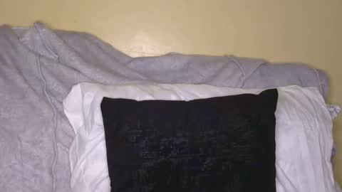 Kelly online show from November 2025 02:58:01 AM