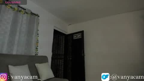 Snapshot of midnight_vk chatting on May 2026 01:34:01 AM VanyaKlaus online show from May 2026 01:34:01 AM