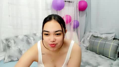 Snapshot of midnightbunny_ chatting on September 2025 10:20:02 AM Bunny 3 online show from September 2025 10:20:02 AM