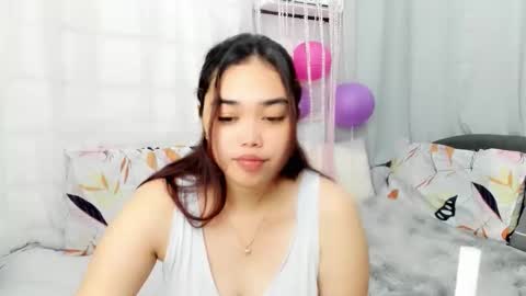 Snapshot of midnightbunny_ chatting on November 2025 06:18:02 PM Bunny 3 online show from November 2025 06:18:02 PM