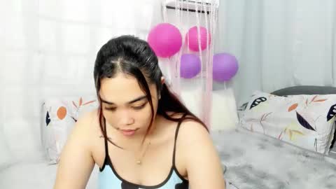 Snapshot of midnightbunny_ chatting on November 2025 07:12:02 PM Bunny 3 online show from November 2025 07:12:02 PM