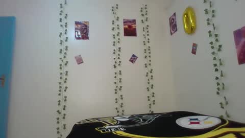 Naught Kelly online show from April 2026 10:42:02 AM