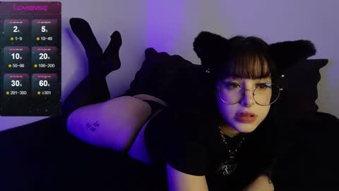 Nana online show from October 2025 10:43:02 PM