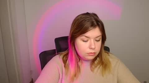 Mariana online show from October 2025 05:21:02 AM