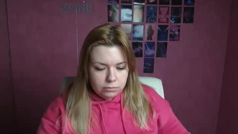 Mariana online show from December 2025 06:10:02 AM