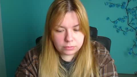 Snapshot of midnightmariana chatting on May 2026 05:47:01 AM Mariana online show from May 2026 05:47:01 AM