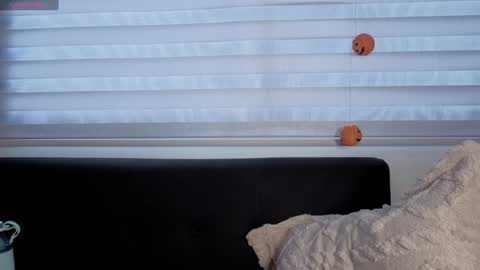 midori__san online show from December 2025 07:20:02 PM