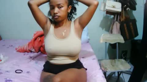 Snapshot of miel_07 chatting on February 2026 11:03:01 AM miel_07 online show from February 2026 11:03:01 AM