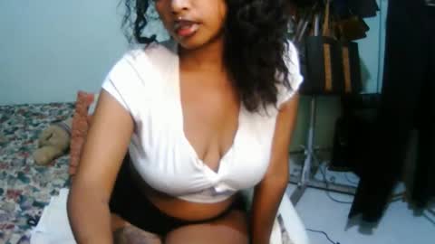 miel_07 online show from March 2026 06:13:01 PM