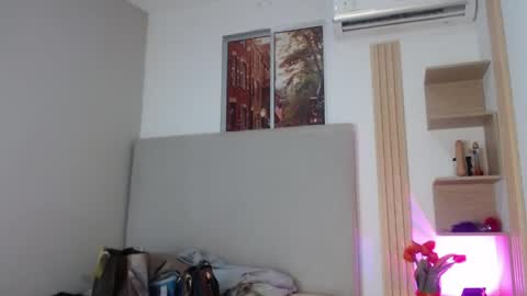 miel online show from April 2026 12:43:01 PM