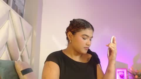 Snapshot of miel_alisha chatting on July 2026 01:26:01 PM miel online show from July 2026 01:26:01 PM
