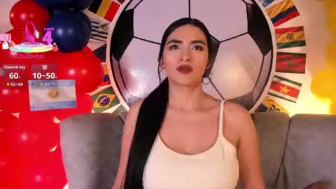 Snapshot of miel_gomez chatting on July 2026 07:19:02 PM miel_gomez online show from July 2026 07:19:02 PM