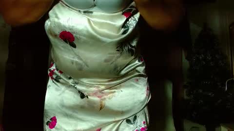 mielsquirt online show from December 2025 09:47:02 AM