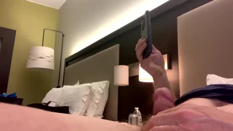 miggie001 online show from January 2025 02:35:01 AM