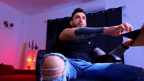 Snapshot of mightyaaron chatting on January 2026 06:51:02 AM MightyAaron online show from January 2026 06:51:02 AM