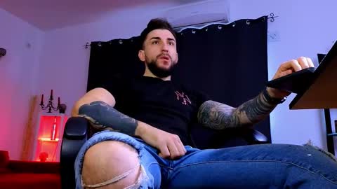 Snapshot of mightyaaron chatting on March 2026 05:41:01 AM MightyAaron online show from March 2026 05:41:01 AM