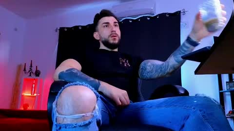 MightyAaron online show from May 2026 03:36:02 AM