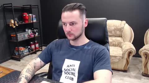 Misha Winchester online show from February 2026 12:21:01 PM