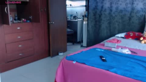  miia big1boobs online show from April 2026 04:59:01 PM