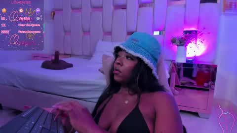 Snapshot of miia_schwarz chatting on May 2026 11:35:01 PM Miia Schwarz online show from May 2026 11:35:01 PM