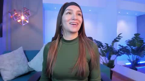 Snapshot of miia_taylors chatting on February 2026 12:11:01 PM Miia 3 online show from February 2026 12:11:01 PM