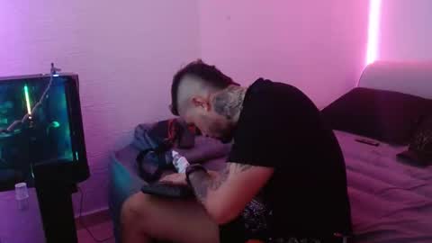 Snapshot of miialiiam0 chatting on January 2025 01:27:01 AM Mia and Liam online show from January 2025 01:27:01 AM