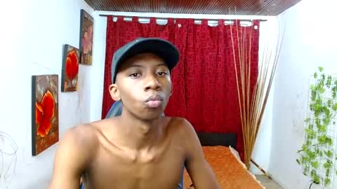 Snapshot of miilo18 chatting on June 2026 04:52:02 PM milo online show from June 2026 04:52:02 PM