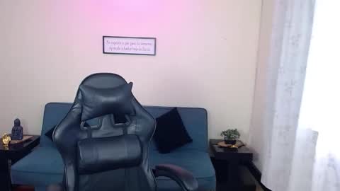 Jordan online show from November 2025 08:42:02 PM