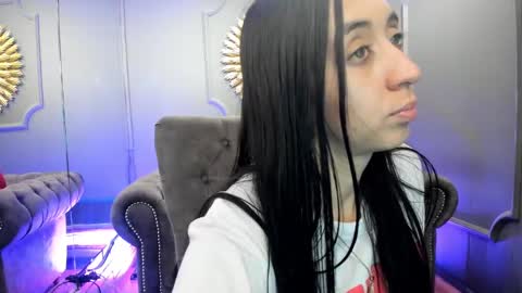 Snapshot of miilu__1 chatting on February 2025 09:19:01 AM miilu  online show from February 2025 09:19:01 AM