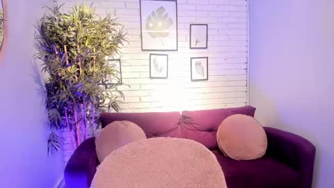 Snapshot of miilu__1 chatting on February 2025 06:58:02 AM miilu  online show from February 2025 06:58:02 AM