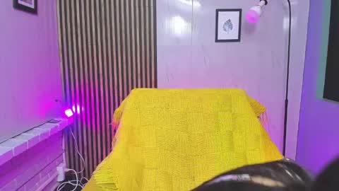 Snapshot of miilu__1 chatting on November 2025 03:34:01 AM miilu online show from November 2025 03:34:01 AM